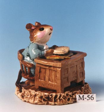 M-056 School Marm Mouse